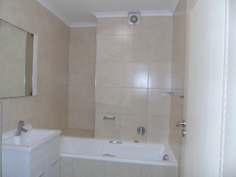 To Let 2 Bedroom Property for Rent in Gonubie Eastern Cape